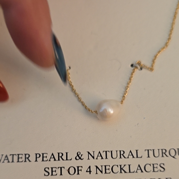 Turquoise Necklace Set - Picture 6 of 7